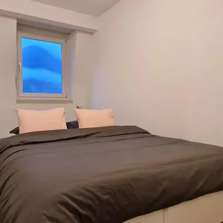 - Thunersee Apartment *